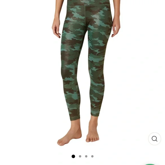 Beyond Yoga Powershine - Picture 1 of 3